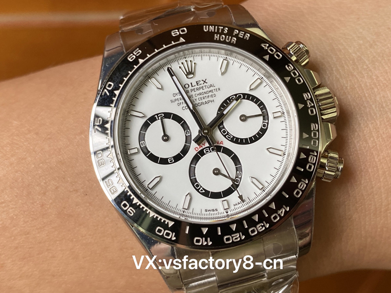 勞力士40m熊貓色迪通拿丹東4131機(jī)細(xì)節(jié)復(fù)刻還原怎么樣，值得入手嗎