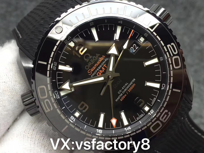 歐米茄海馬600米深海之黑復(fù)刻表8906一體機(jī)芯復(fù)刻表品質(zhì)細(xì)節(jié)是天花板級(jí)別嗎