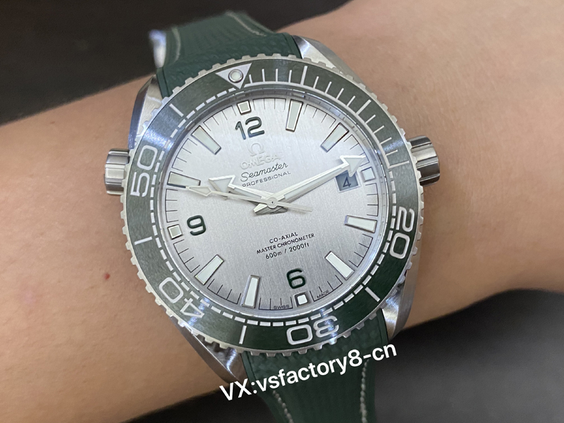 歐米茄綠鋼面海馬600米丹東8900機芯復刻腕表品質(zhì)細節(jié)是天花板級別嗎