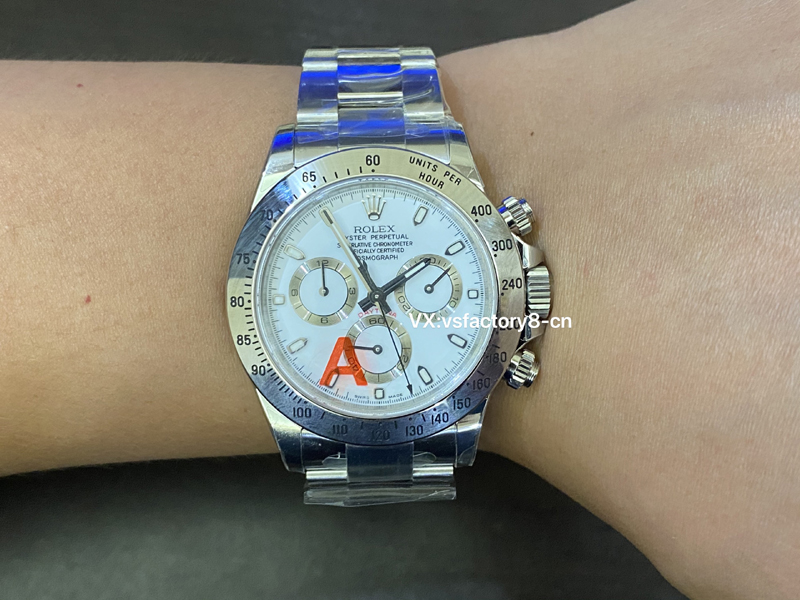 VS廠勞力士40m迪通拿白鋼迪丹東4130機芯復(fù)刻表做工品質(zhì)值不值得入手